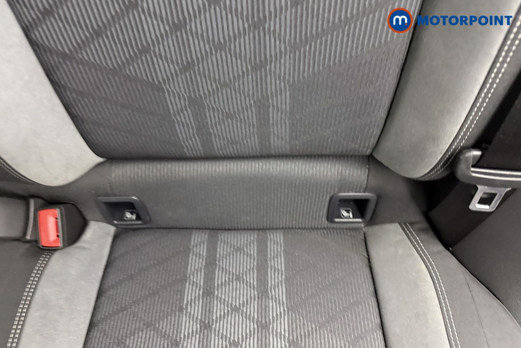 Volkswagen Polo R-Line Manual Petrol Hatchback - Stock Number (1581806) - 23rd supplementary image