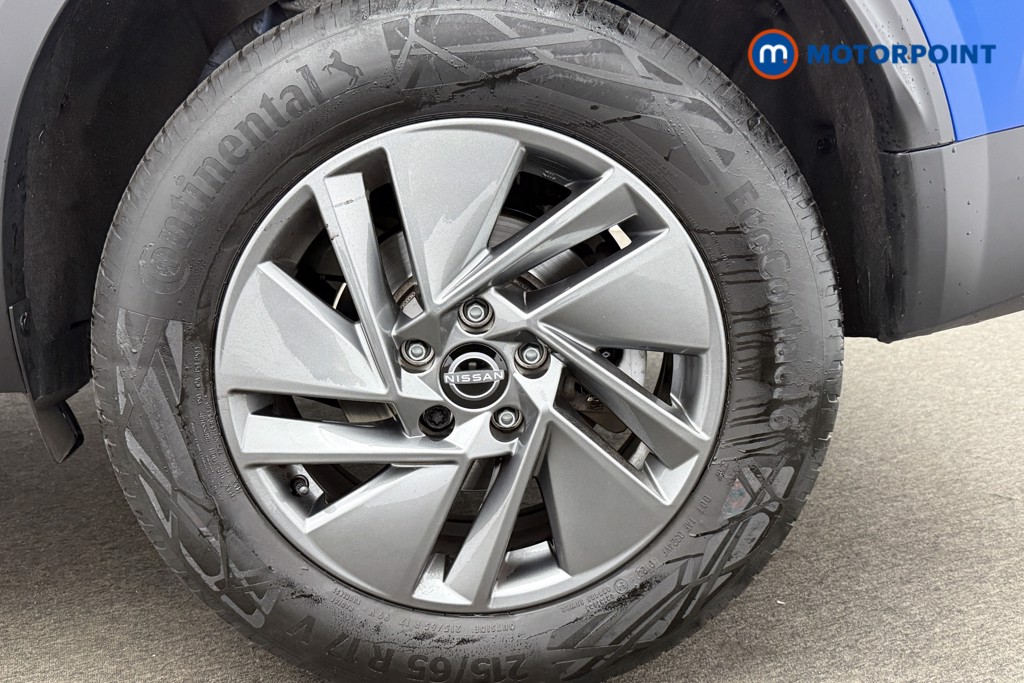 Nissan Qashqai Acenta Premium Manual Petrol SUV - Stock Number (1581920) - 2nd supplementary image