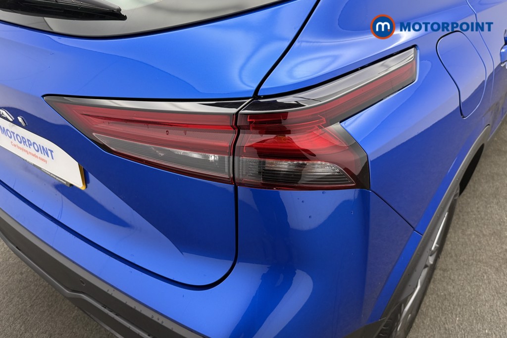 Nissan Qashqai Acenta Premium Manual Petrol SUV - Stock Number (1581920) - 9th supplementary image