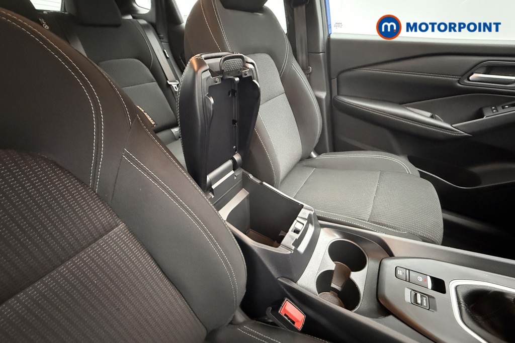 Nissan Qashqai Acenta Premium Manual Petrol SUV - Stock Number (1581920) - 23rd supplementary image