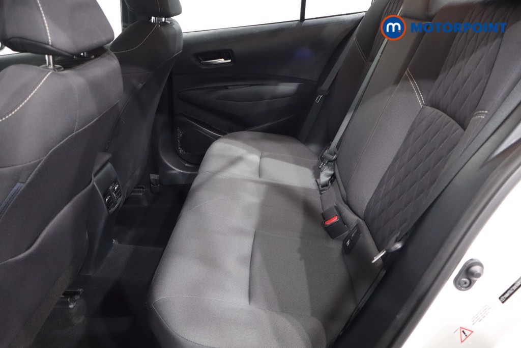 Toyota Corolla Icon Automatic Petrol-Electric Hybrid Saloon - Stock Number (1581958) - 5th supplementary image