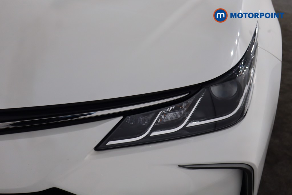Toyota Corolla Icon Automatic Petrol-Electric Hybrid Saloon - Stock Number (1581958) - 29th supplementary image
