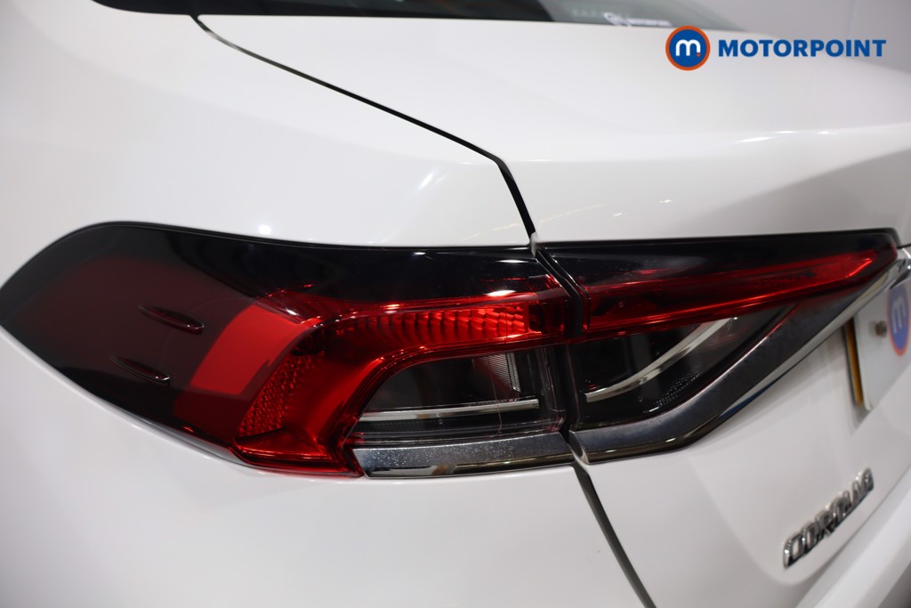 Toyota Corolla Icon Automatic Petrol-Electric Hybrid Saloon - Stock Number (1581958) - 35th supplementary image