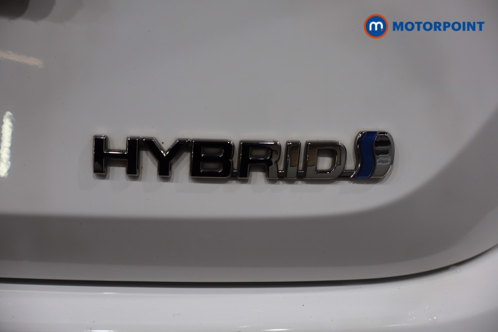 Toyota Corolla Icon Automatic Petrol-Electric Hybrid Saloon - Stock Number (1581958) - 37th supplementary image