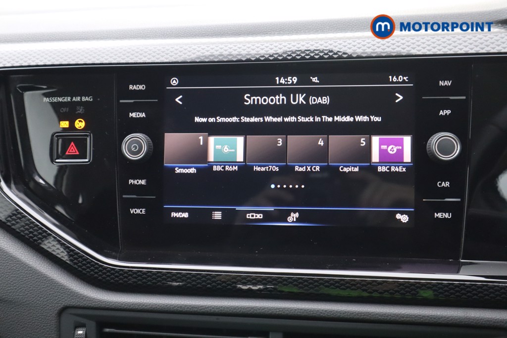 Volkswagen Polo Life Manual Petrol Hatchback - Stock Number (1581981) - 2nd supplementary image