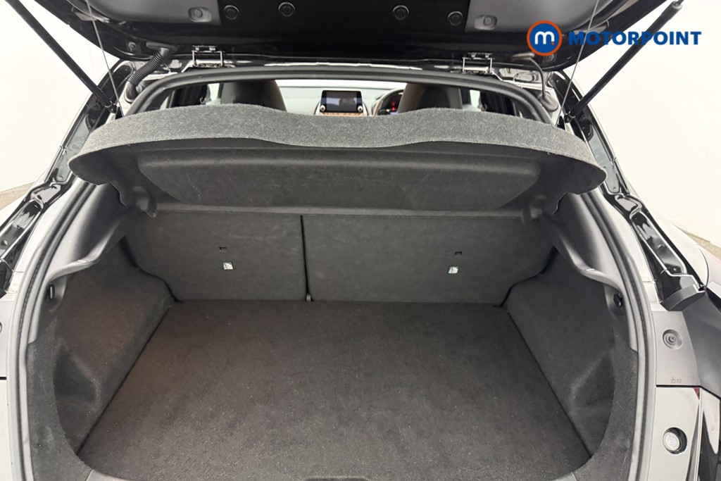Nissan Juke N-Connecta Automatic Petrol SUV - Stock Number (1582156) - 8th supplementary image