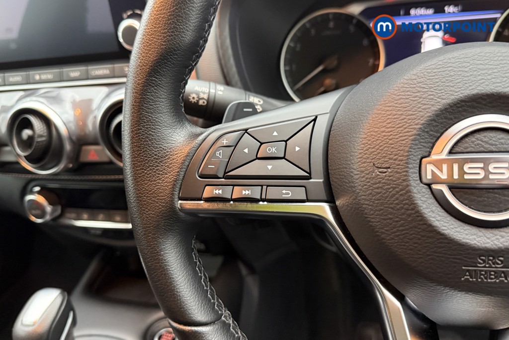 Nissan Juke N-Connecta Automatic Petrol SUV - Stock Number (1582156) - 22nd supplementary image