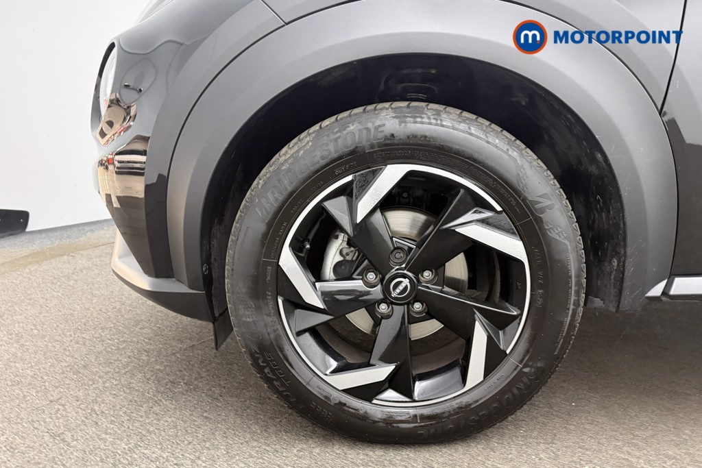 Nissan Juke N-Connecta Automatic Petrol SUV - Stock Number (1582156) - 24th supplementary image