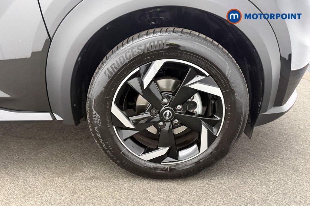Nissan Juke N-Connecta Automatic Petrol SUV - Stock Number (1582156) - 27th supplementary image