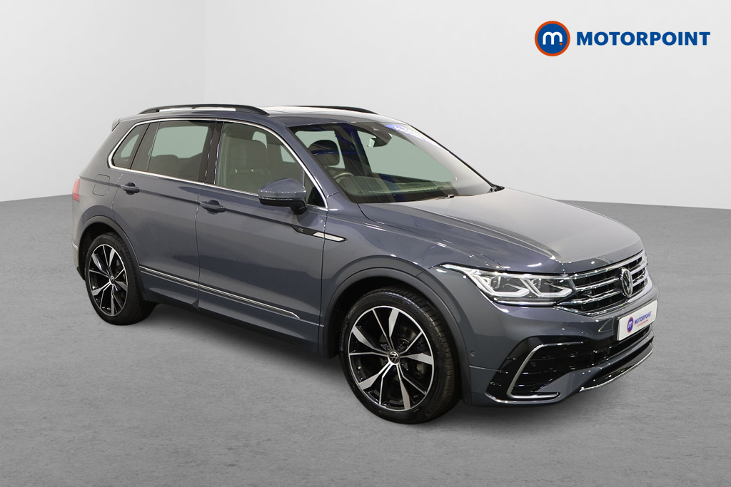 Volkswagen Tiguan R-Line Automatic Petrol SUV - Stock Number (1582356) - Drivers side front corner