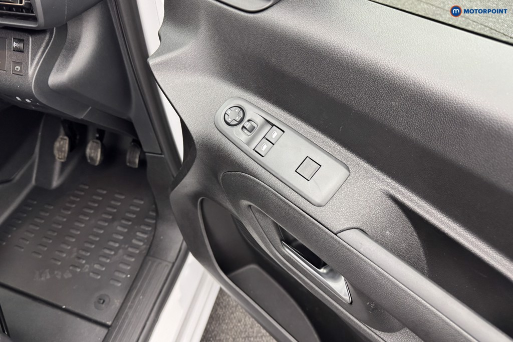 Citroen Berlingo Enterprise Manual Diesel Crew Bus - Stock Number (1582441) - 16th supplementary image