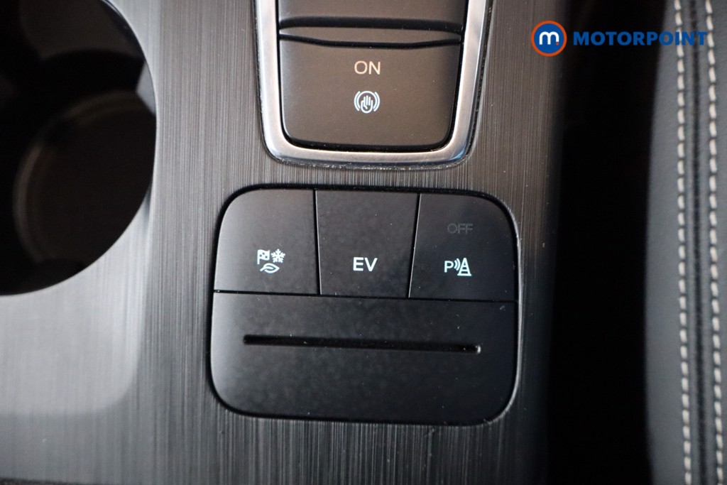 Ford Kuga Vignale Automatic Petrol Plug-In Hybrid SUV - Stock Number (1582442) - 20th supplementary image