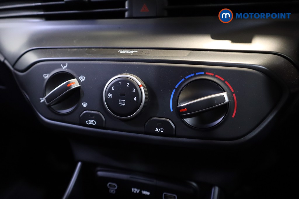 Hyundai I20 Advance Manual Petrol Hatchback - Stock Number (1582710) - 15th supplementary image
