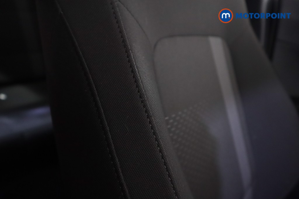 Hyundai I20 Advance Manual Petrol Hatchback - Stock Number (1582710) - 18th supplementary image