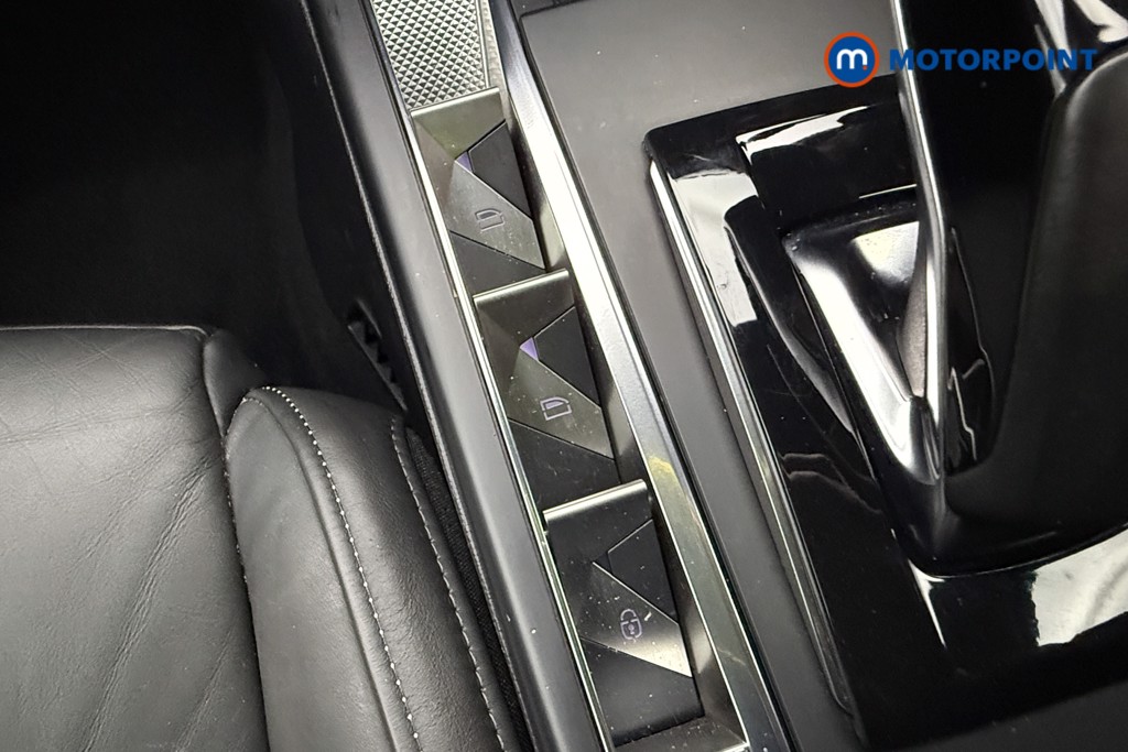 DS Ds 3 Ultra Prestige Automatic Electric SUV - Stock Number (1582715) - 25th supplementary image