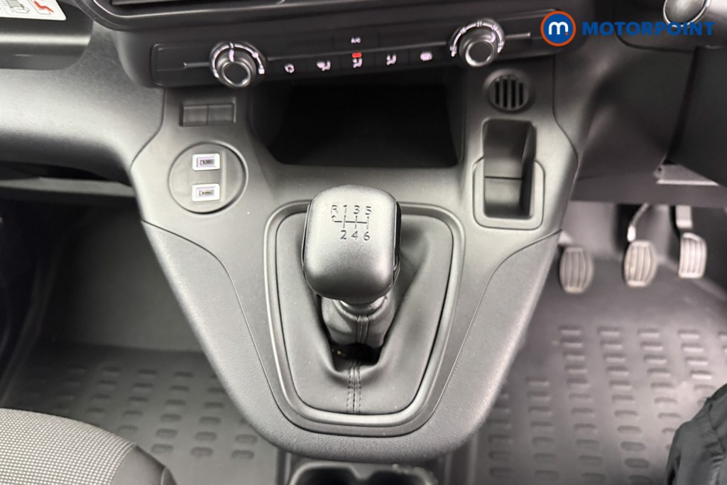 Citroen Berlingo Enterprise Manual Diesel Crew Bus - Stock Number (1582769) - 6th supplementary image