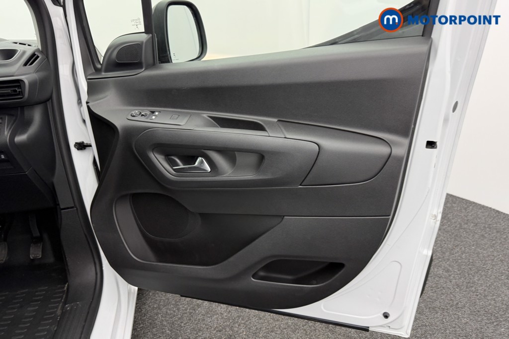 Citroen Berlingo Enterprise Manual Diesel Crew Bus - Stock Number (1582769) - 11th supplementary image
