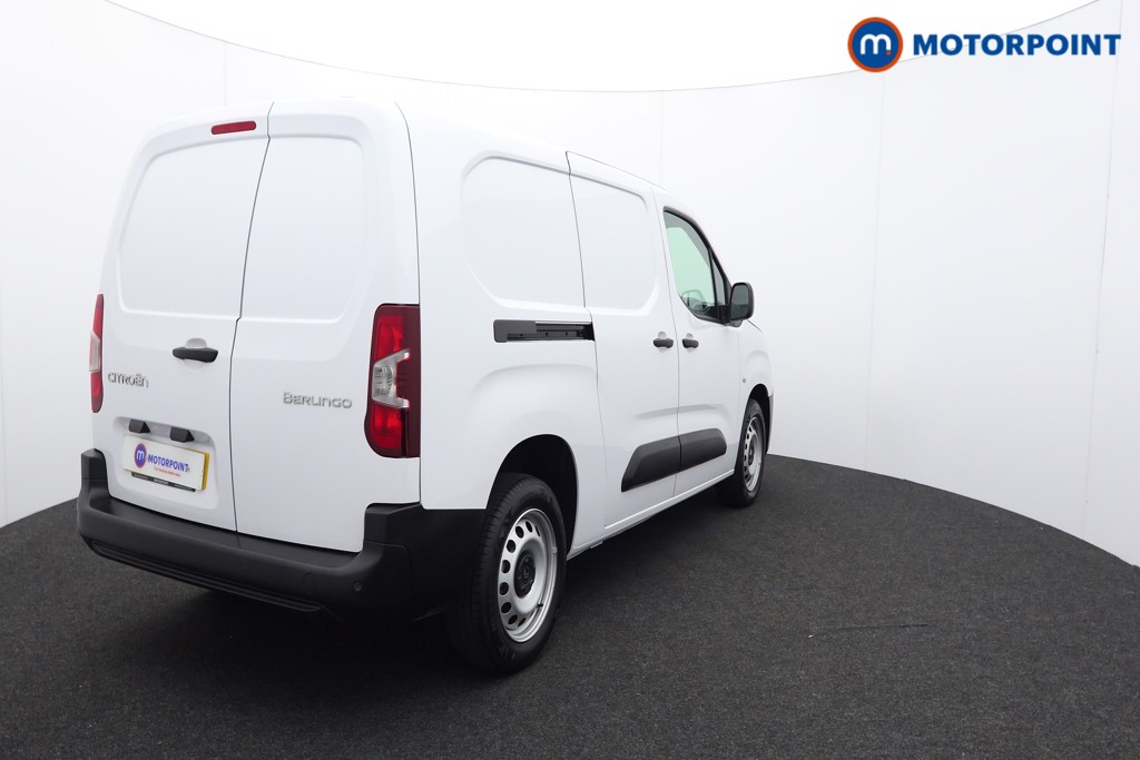 Citroen Berlingo Enterprise Manual Diesel Crew Bus - Stock Number (1582769) - Drivers side rear corner