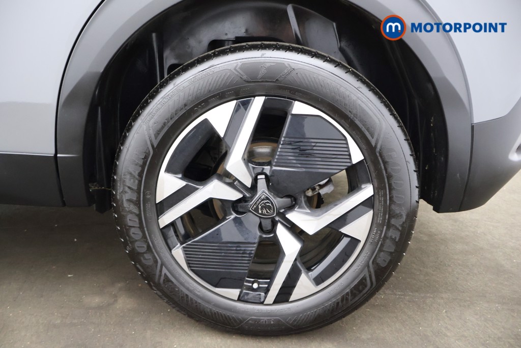 Peugeot 2008 Allure Manual Petrol SUV - Stock Number (1582870) - 18th supplementary image