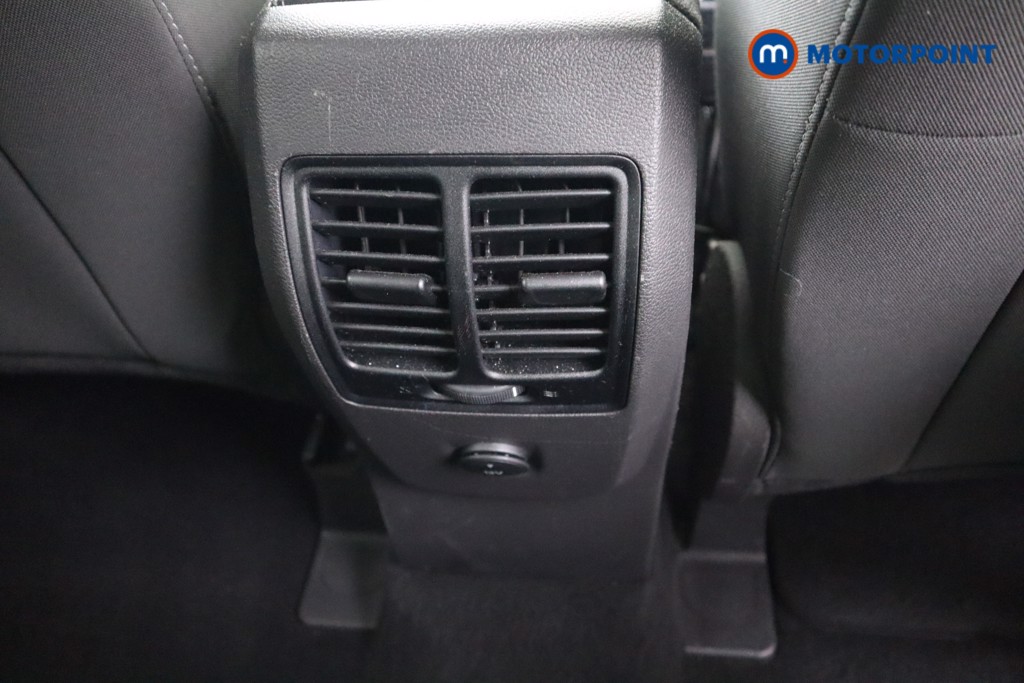 Ford Kuga Zetec Manual Diesel SUV - Stock Number (1582875) - 19th supplementary image