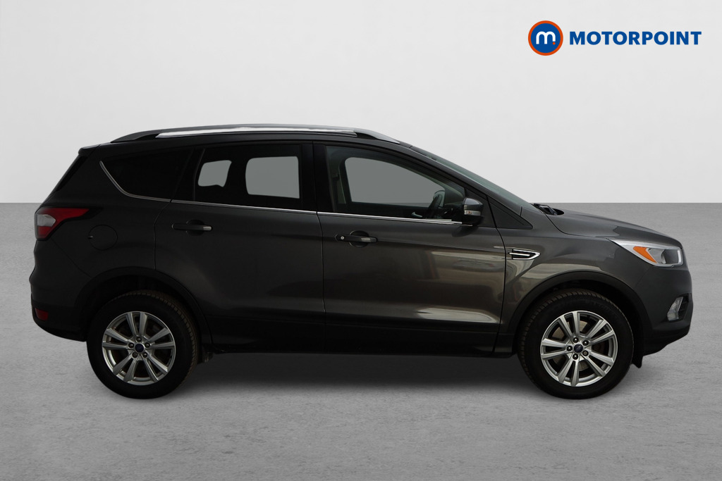 Ford Kuga Zetec Manual Diesel SUV - Stock Number (1582875) - Drivers side