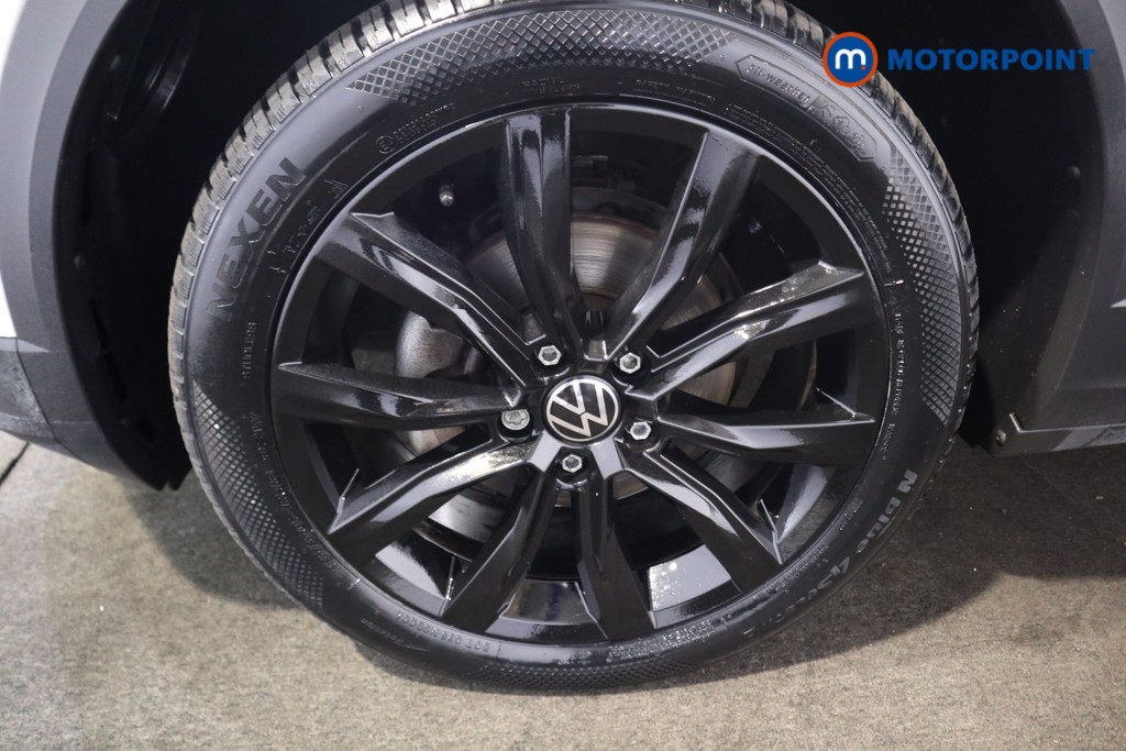 Volkswagen T-Roc Black Edition Automatic Petrol SUV - Stock Number (1582914) - 17th supplementary image