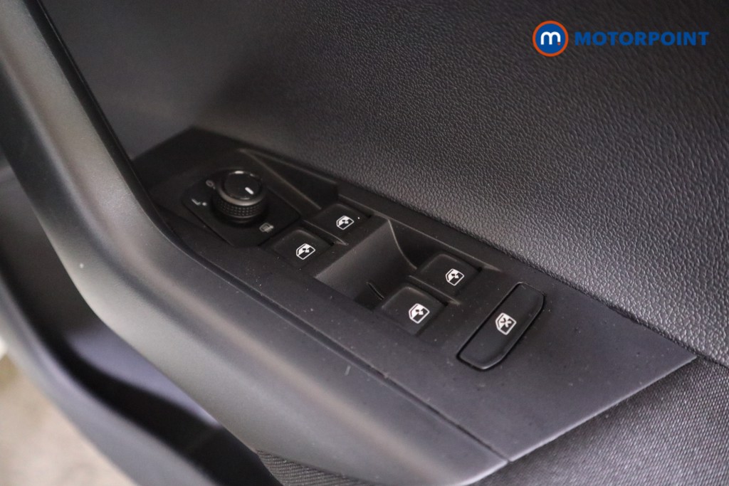 Volkswagen Polo Match Manual Petrol Hatchback - Stock Number (1583063) - 11th supplementary image