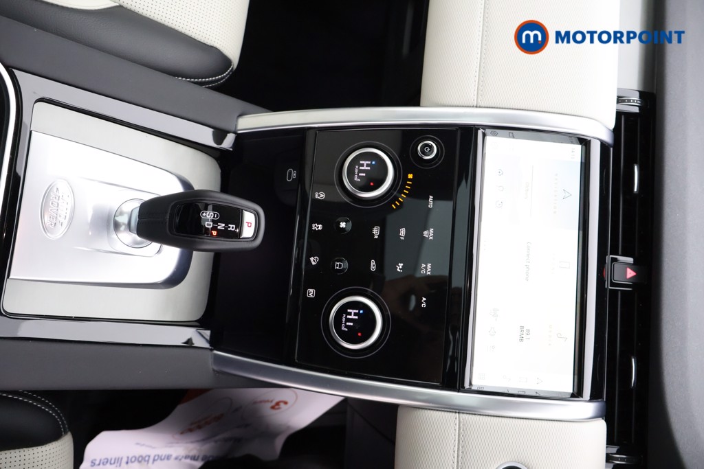 Land Rover Discovery Sport Urban Edition Automatic Petrol Plug-In Hybrid SUV - Stock Number (1583162) - 5th supplementary image