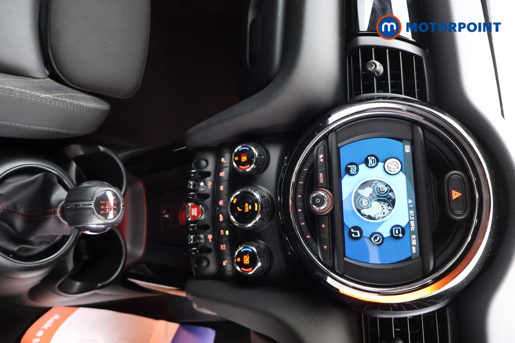 Mini Hatchback Cooper S Sport Manual Petrol Hatchback - Stock Number (1583455) - 5th supplementary image
