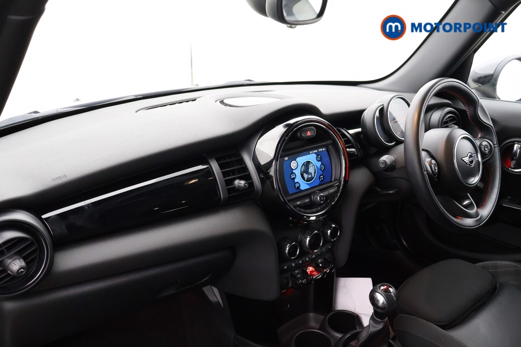 Mini Hatchback Cooper S Sport Manual Petrol Hatchback - Stock Number (1583455) - 12th supplementary image