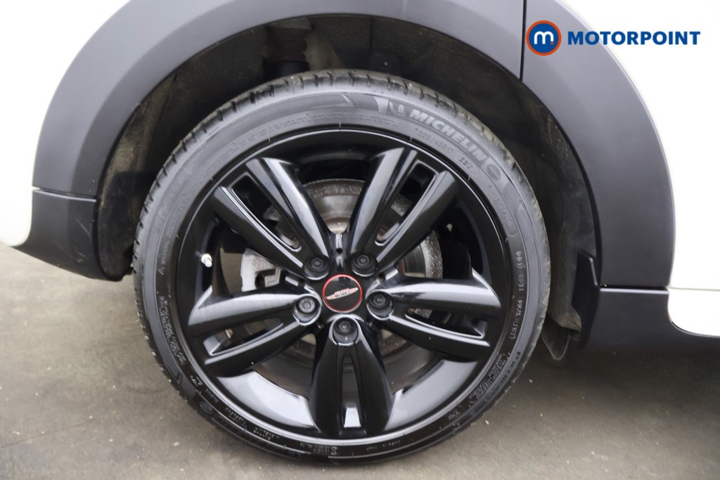 Mini Hatchback Cooper S Sport Manual Petrol Hatchback - Stock Number (1583455) - 14th supplementary image