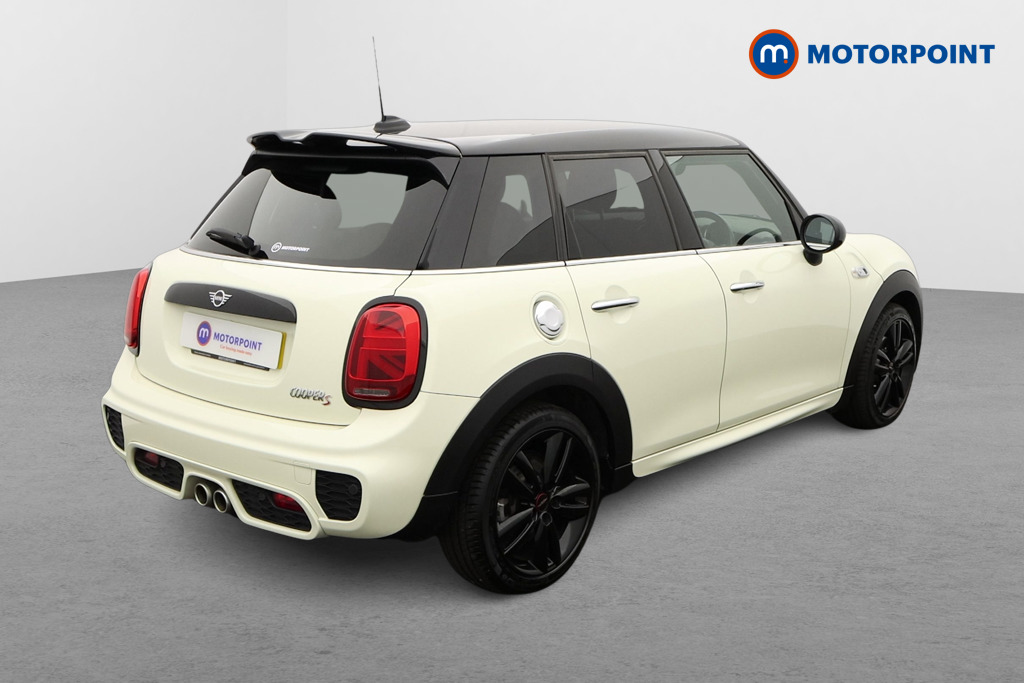 Mini Hatchback Cooper S Sport Manual Petrol Hatchback - Stock Number (1583455) - Drivers side rear corner