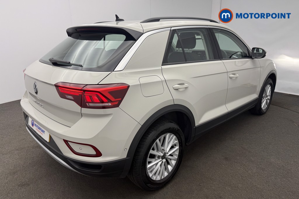 Volkswagen T-Roc Life Manual Petrol SUV - Stock Number (1583543) - 19th supplementary image