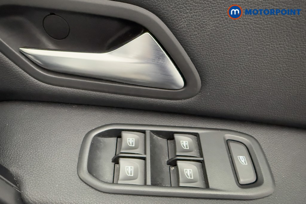 Dacia Duster Prestige Manual Petrol SUV - Stock Number (1583550) - 17th supplementary image