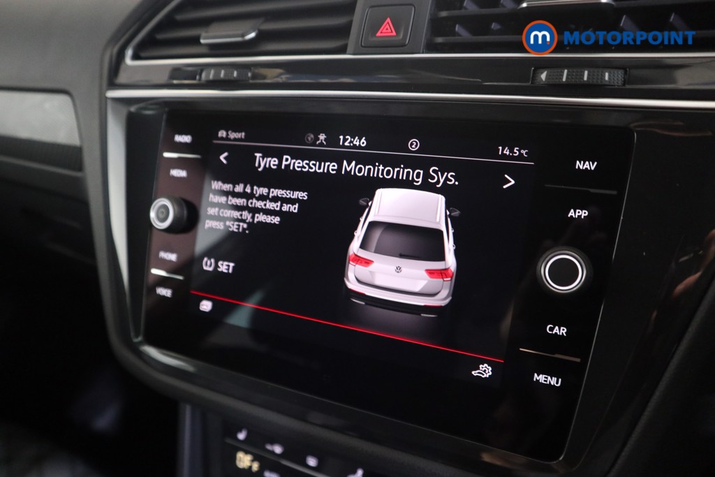 Volkswagen Tiguan R-Line Automatic Petrol SUV - Stock Number (1583574) - 6th supplementary image