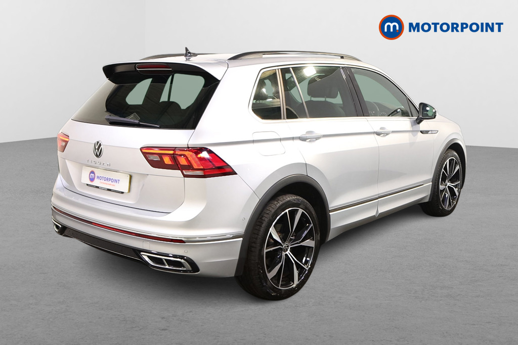 Volkswagen Tiguan R-Line Automatic Petrol SUV - Stock Number (1583574) - Drivers side rear corner