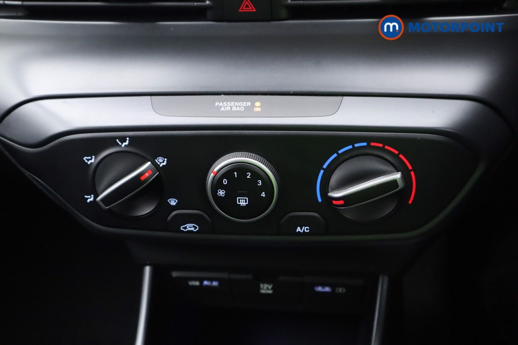 Hyundai Bayon Se Connect Manual Petrol SUV - Stock Number (1583596) - 3rd supplementary image