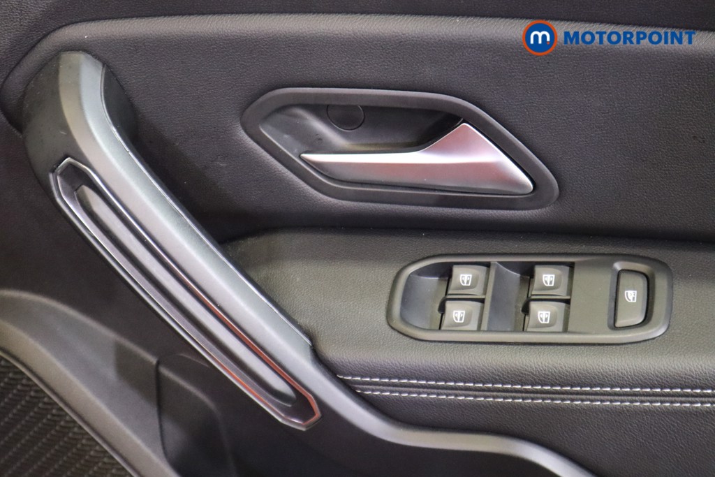 Dacia Duster Prestige Manual Petrol SUV - Stock Number (1583647) - 14th supplementary image