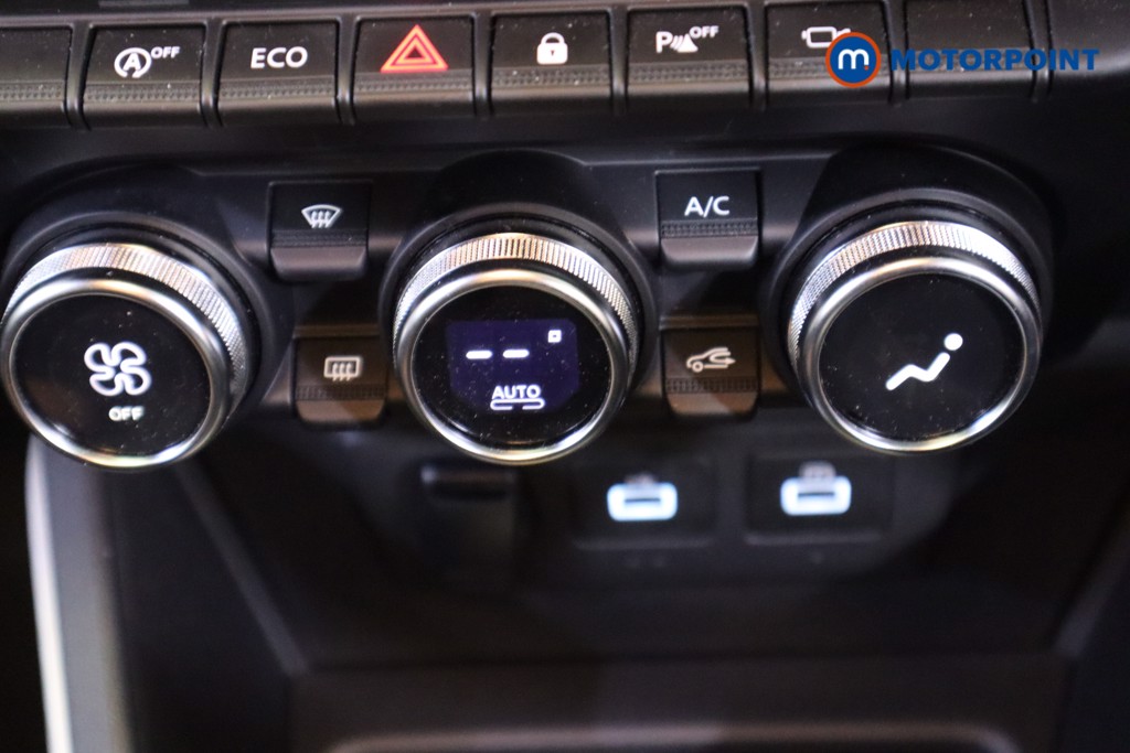 Dacia Duster Prestige Manual Petrol SUV - Stock Number (1583647) - 24th supplementary image