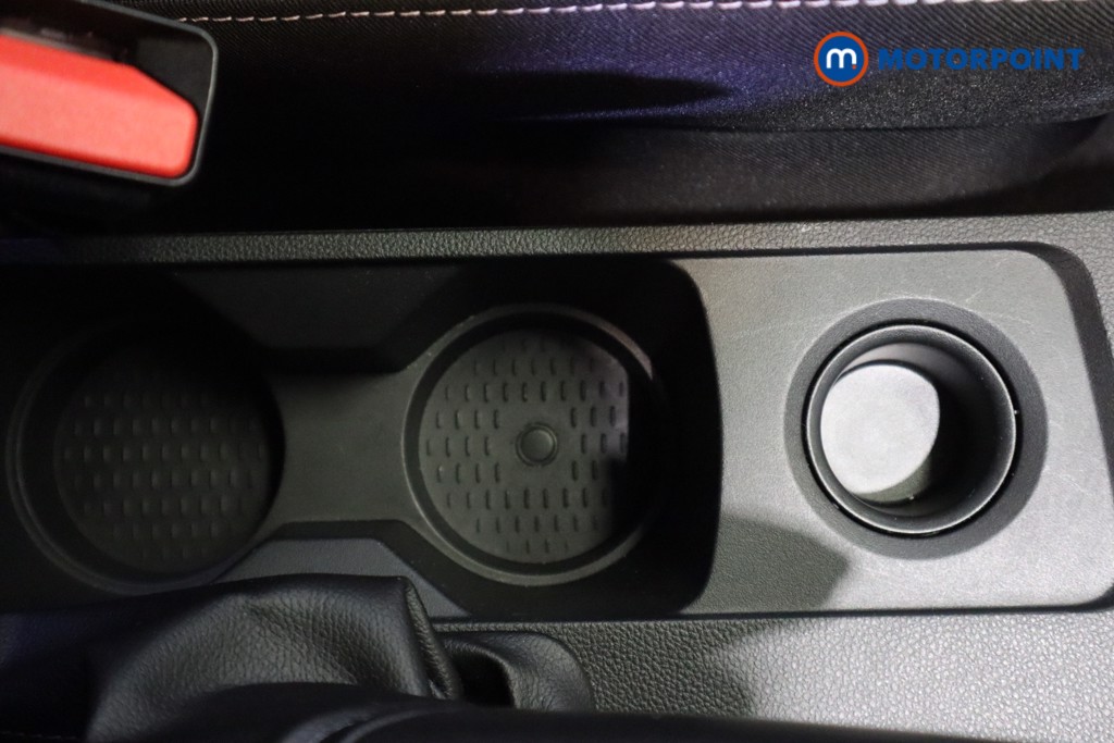 Dacia Duster Prestige Manual Petrol SUV - Stock Number (1583647) - 26th supplementary image