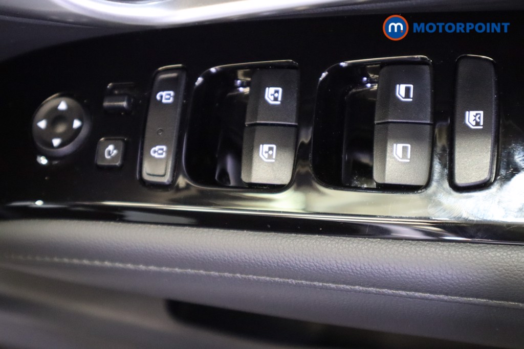 Hyundai Tucson Se Connect Manual Petrol SUV - Stock Number (1583747) - 15th supplementary image