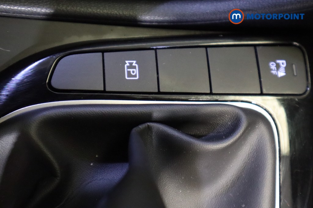 Hyundai Tucson Se Connect Manual Petrol SUV - Stock Number (1583747) - 22nd supplementary image