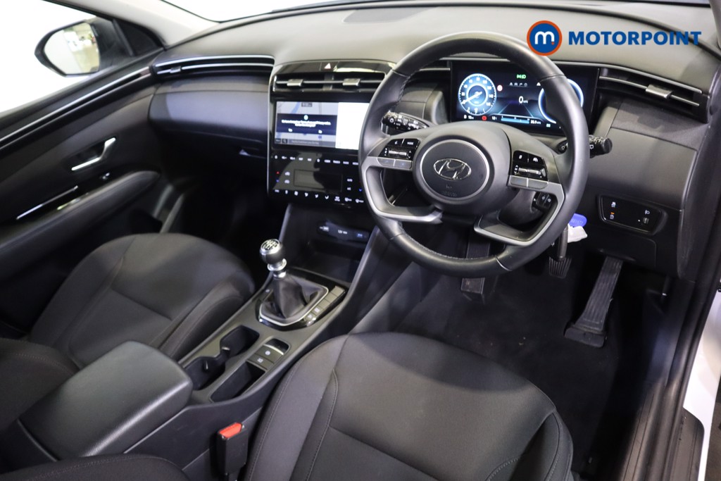 Hyundai Tucson Se Connect Manual Petrol SUV - Stock Number (1583747) - 1st supplementary image