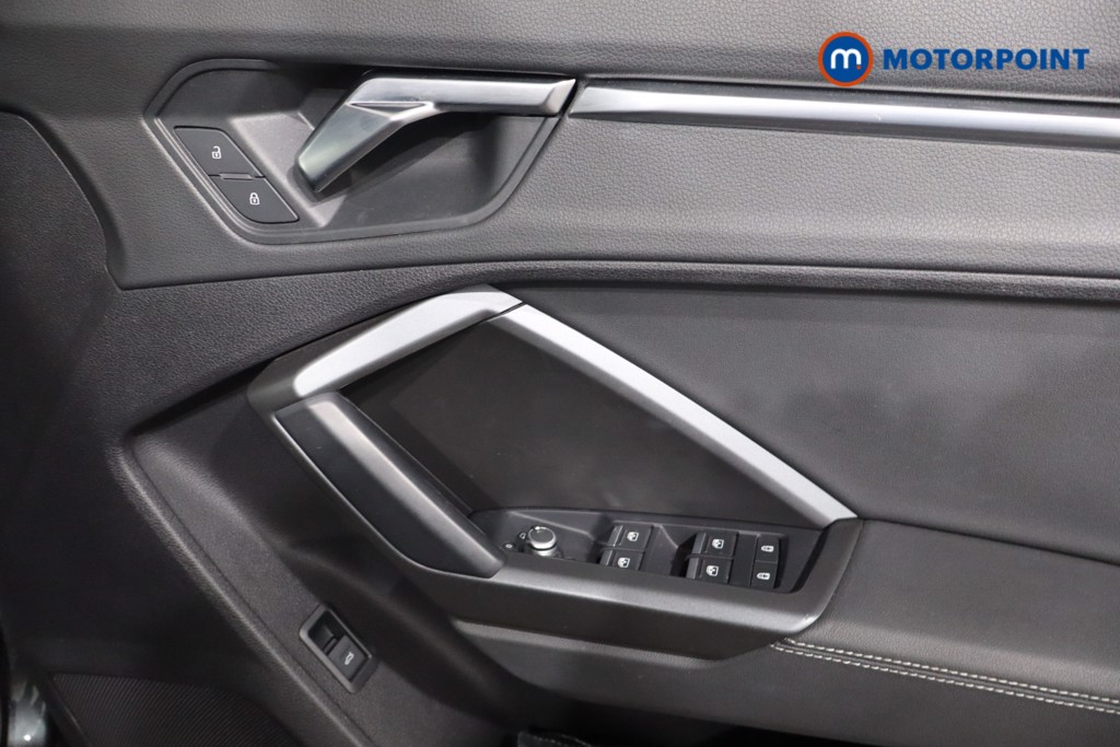 Audi Q3 S Line Automatic Petrol SUV - Stock Number (1583759) - 22nd supplementary image