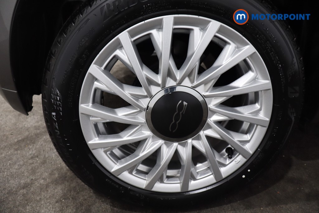 Fiat 500 Dolcevita Manual Petrol Hatchback - Stock Number (1583761) - 9th supplementary image