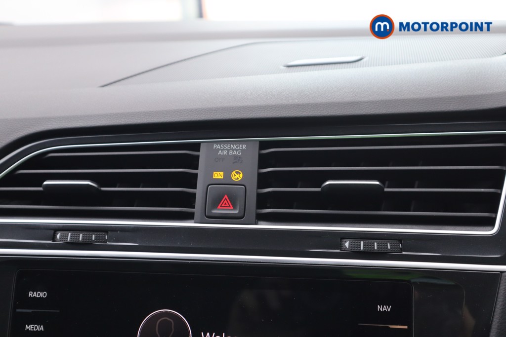 Volkswagen Tiguan R-Line Automatic Petrol SUV - Stock Number (1583806) - 3rd supplementary image