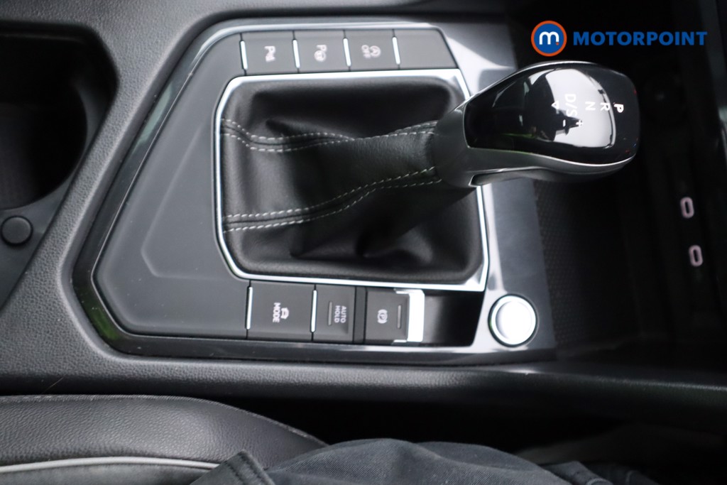 Volkswagen Tiguan R-Line Automatic Petrol SUV - Stock Number (1583806) - 6th supplementary image