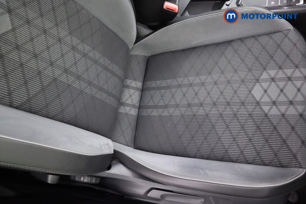 Volkswagen Tiguan R-Line Automatic Petrol SUV - Stock Number (1583806) - 15th supplementary image