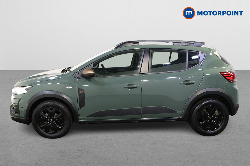 Dacia Sandero Stepway Extreme Manual Petrol Hatchback - Stock Number (1583869) - Passenger side