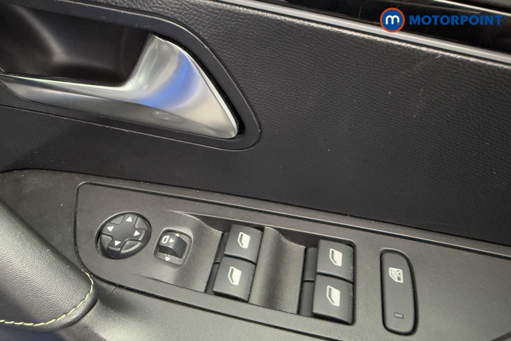 Peugeot 2008 Gt Premium Automatic Electric SUV - Stock Number (1583937) - 18th supplementary image